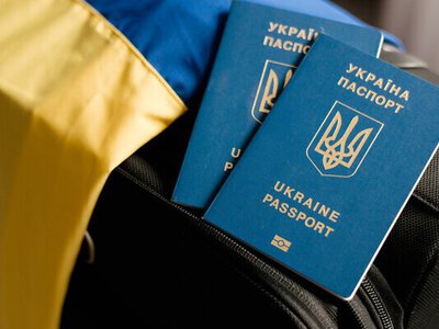 Українцям змінять правила в’їзду до Казахстану: без онлайн-дозволу не пустять