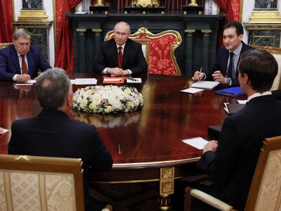 У Білому домі назвали змістовними переговори представників Трампа з Путіним