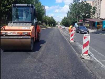 Як ремонтують дороги Тернопільщини: за пів року відновили понад 400 тисяч квадратних метрів
