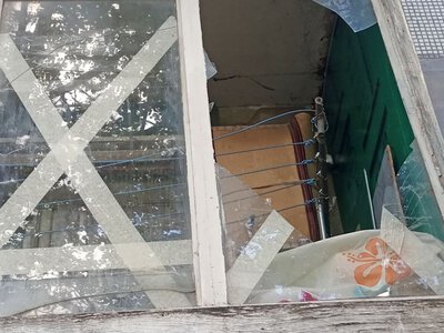 Почула, як гудів дрон, а потім — два вибухи: як пережили нічну атаку мешканці Хортицького району