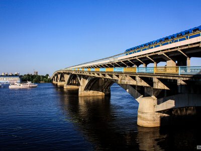 Київське метро працюватиме навіть під час тривог: запроваджено два рівні небезпеки для пасажирів