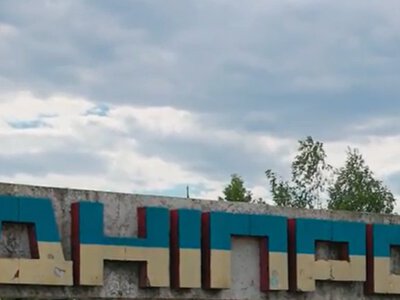 У Дніпрі горять склади логістичної компанії після удару РФ: є постраждалі