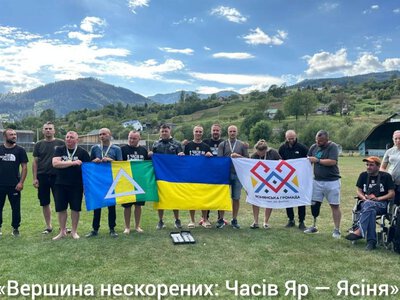 Побратимство без кордонів: як ветерани Часового Яру та Ясіня об’єдналися за грою в боччу