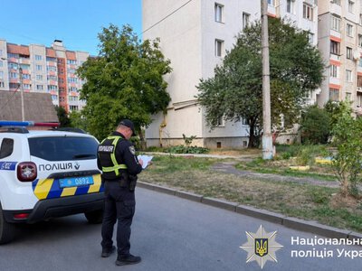 У Франківську чоловік випав з вікна багатоповерхівки