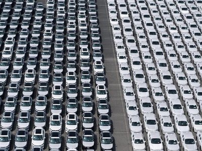 Американські автовиробники закликають Конгрес заборонити китайські авто