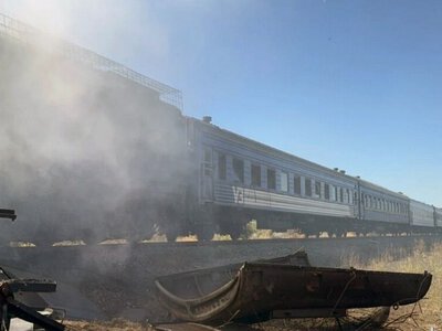 Росіяни атакували Шахедами пасажирський поїзд до Херсона, є поранені