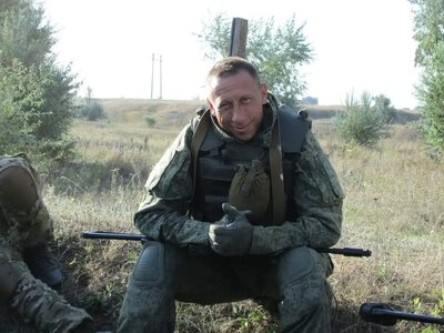  Береже ключі від дому, якого вже немає… 