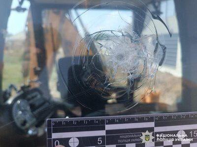 Жителю Ізмаїла загрожує до 7 років ув’язнення за стрілянину по спецтехніці