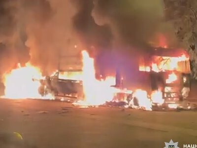 В Одесі затримали 26-річну жінку за підпал двох вантажівок на замовлення