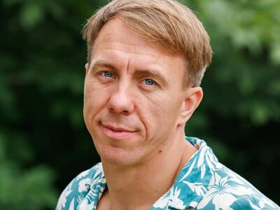 Відомий артист вразив розміром зарплати, яку він отримує в одеському театрі (Відео)