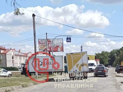 Маршрутка №7 затримується через ДТП на вулиці Коломийській у Чернівцях