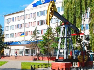 В ІФНТУНГ запровадили шестиденний робочий тиждень: заняття проводитимуть і по суботах