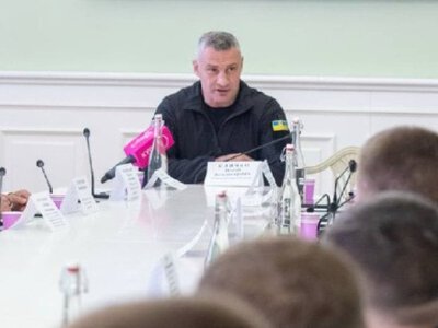 ​У Києві тимчасово заборонять масові заходи на відкритих територіях та в спорудах, де немає укриттів, - Кличко