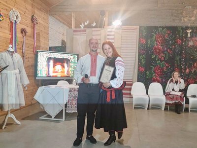 Майстриня з Луганщини посіла призове місце на конкурсі на найкраще відтворення автентичного костюма