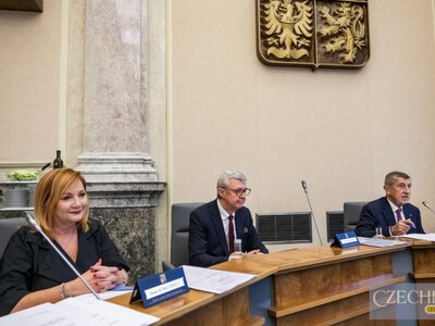 Мінімальна зарплата у Чехії зросте до 44,6% від середнього заробітку з січня 2027