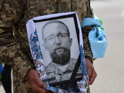 Працював журналістом у багатьох редакціях: в Умані попрощалися із загиблим на фронті оператором БпЛА