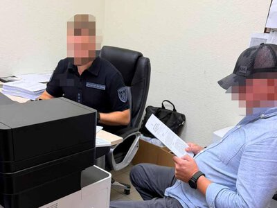 На Донеччині начальника штабу підозрюють у незаконних виплатах військовим на 2,4 млн гривень