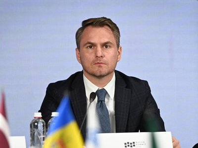 Лише якщо попросить Зеленський або колеги. На тлі операції «Карфаген» генпрокурор Кравченко каже, що не піде у відставку
