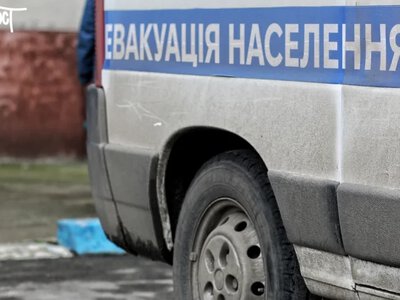 На Херсонщині евакуювали виснажену жінку, яка понад місяць харчувалась сухою гречкою та пила дощову воду - Херсон Daily