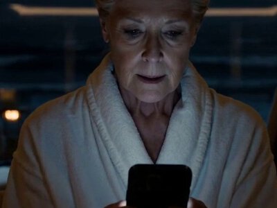 The Day I Watched a Grandma in a Bikini Quietly Delete $80,000 From Her Daughter-in-Law’s Life