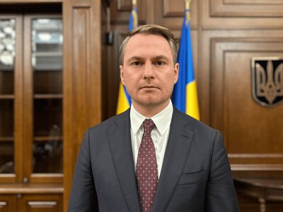 Кравченко не буде подавати у відставку через корупційний скандал
