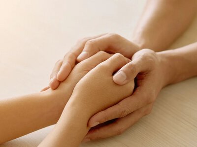 Психологічна допомога дружинам і чоловікам військових: де шукати підтримку безоплатно