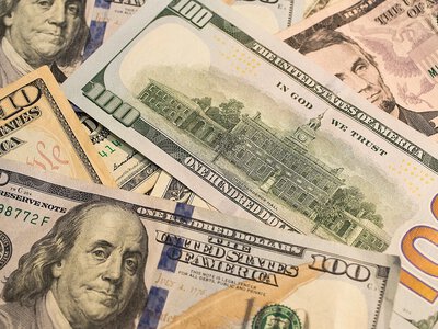 Міжнародні резерви України за серпень скоротилися на 5%