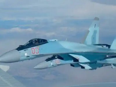 Два російські винищувачі зіткнулися в небі над Курською областю