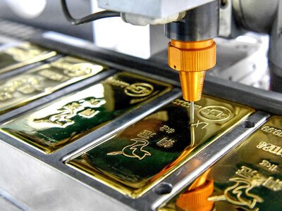 Такого не було з 2023 року: одна з країн різко наростила свої запаси золота