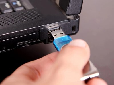Як власноруч пришвидшити старий ПК або ноутбук: знадобиться флешка