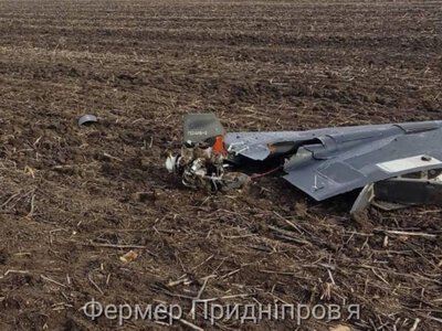 Дрони орди в Кривому Розі поранили 29-річну жінку, пошкодили два ФГ у двох районах