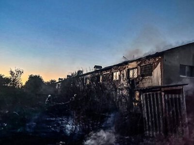  Склад на Берегівщині спалахнув через горіння сухої трави 