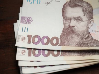 Виплата 2100 гривень щомісяця для сім’ї: хто отримає додаткову допомогу та як оформити — PMG.ua
