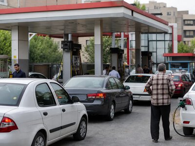 Іран удвічі підвищив ціну бензину для покупців понад квоту
