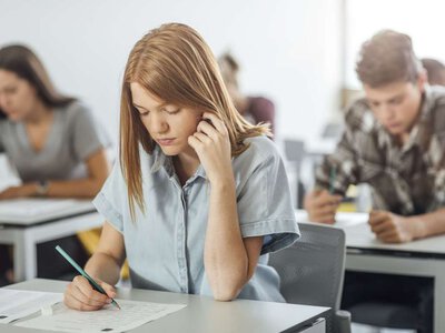 Школи Костянтинівки увійшли до рейтингу найкращих закладів Донецької області за результатами НМТ