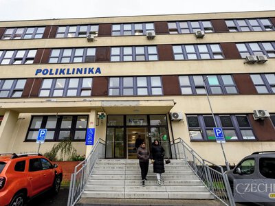 Лікарню в чеській Кадані евакуювали через анонімне повідомлення про бомбу