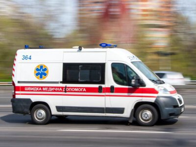 Обстріли Сумщини: росіяни вдарили по цивільному авто, є загибла та постраждалі