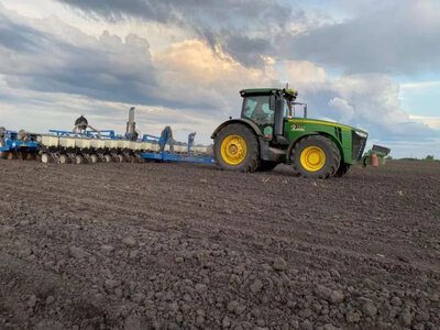 На Полтавщині призупинили посівну через посуху