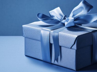 Вибрати подарунок керівнику: 5 безпрограшних ідей, які виглядають статусно — практичний огляд