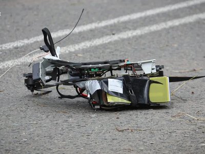 Російський дрон поранив 73-річну жінку у Корабельному районі Херсона
