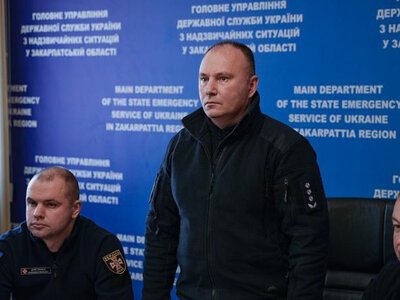 Закарпатські рятувальники висунули недовіру керівництву