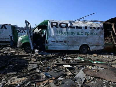 Товар знищено, але рахунки виставляють: підприємиця звинуватила Rozetka у здирництві після удару по складу