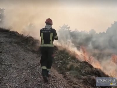 Масштабні пожежі в Боснії задимили хорватське узбережжя від Спліта до Пельєшаца