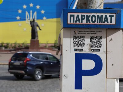 39 платних парковок і понад 6,5 мільйона гривень до бюджету: де та скільки коштує у Чернівцях залишити авто