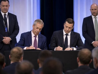 Reform UK заявила, що Барделла схвалив міграційний меморандум