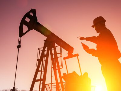 Нафта на порозі $100: Brent оновила багатомісячний максимум через воєнні дії на Близькому Сході