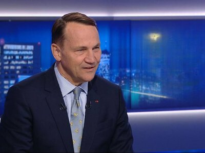 Сікорський назвав людину, яка могла б переконати Трампа дати ракети Patriot Україні