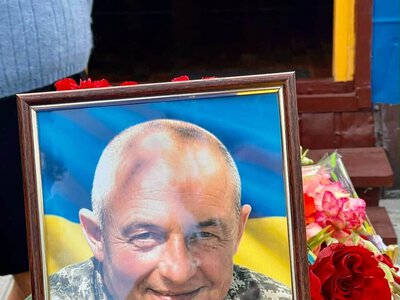 Кролевецька громада провела в останню путь захисника Андрія Стрілецького