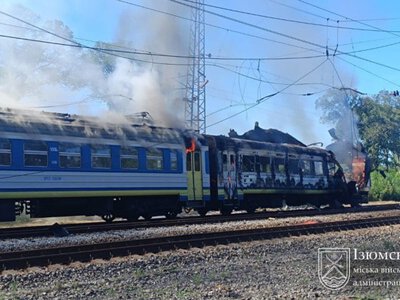 На Харківщині Шахед влучив у потяг Харків – Ізюм, виникла пожежа (оновлено)