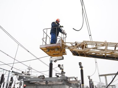 Росіяни атакували авто енергетиків на Запоріжжі, через обстріли є знеструмлення у п’яти областях